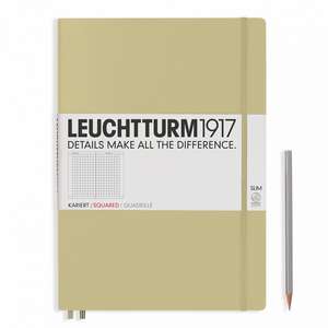 Agendă nedatată Leuchtturm Master Slim (A4+): Sand, 121 pagini cu pătrățele