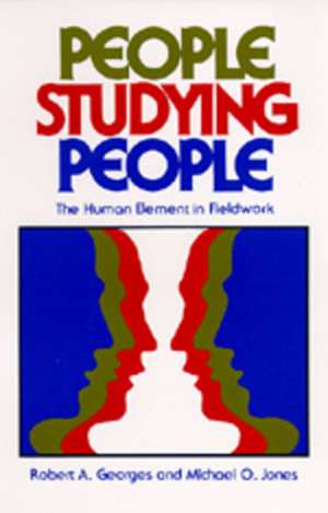 People Studying People de Georges