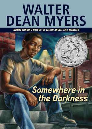 Somewhere in the Darkness de Walter Dean Myers