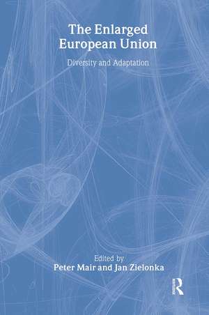 The Enlarged European Union: Unity and Diversity de Peter Mair