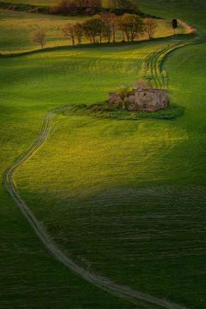 Volterra Pisa Italy Journal de Cool Image