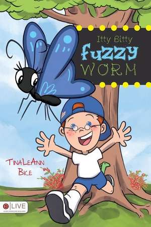 Itty Bitty Fuzzy Worm de Tinaleann Bice