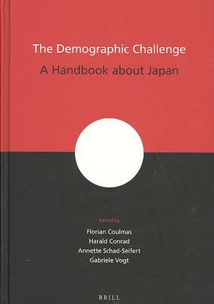 The Demographic Challenge: A Handbook about Japan de Florian Coulmas