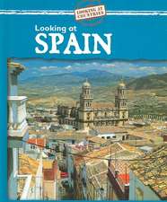 Looking at Spain: ?Que Hay en la Pared? = Patterns