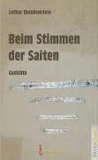 Beim Stimmen der Saiten